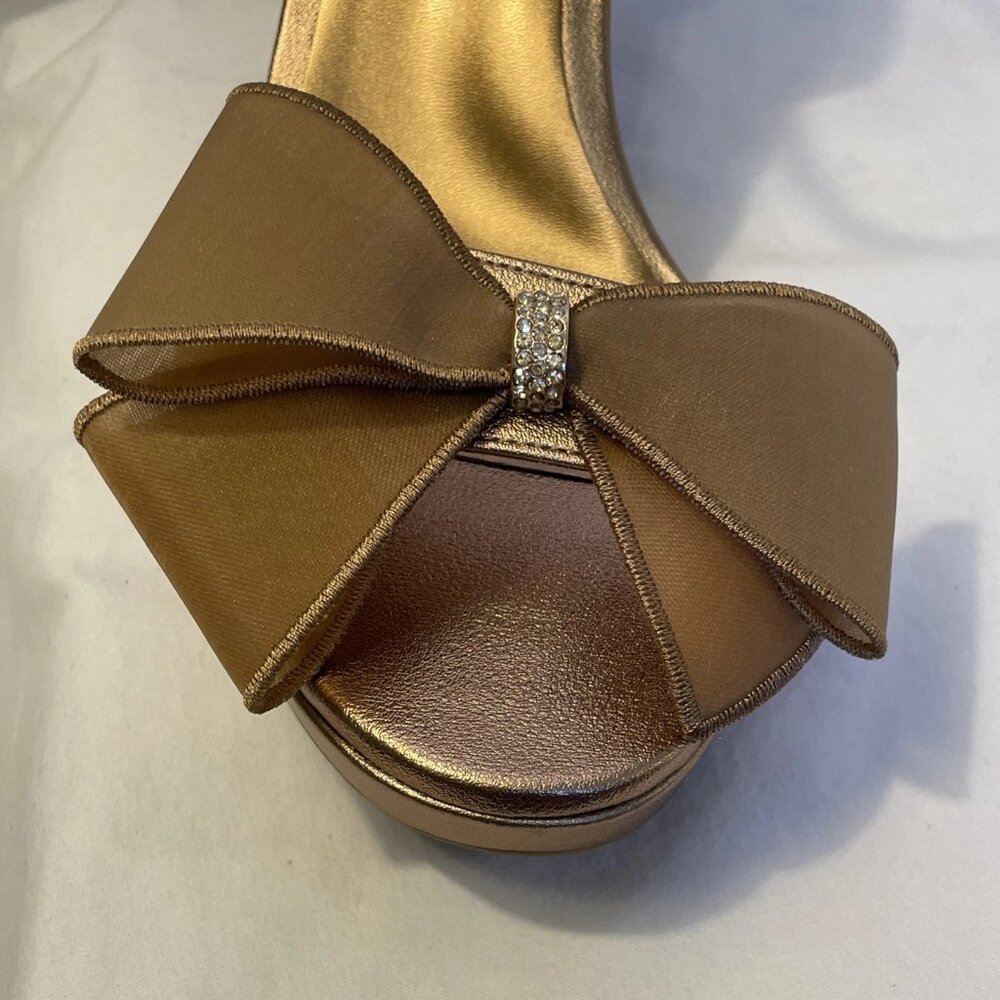 Naturalizer Always Dress Sandals Cookie Dough Women's Size 9 W New Brown Bow - Picture 9 of 12